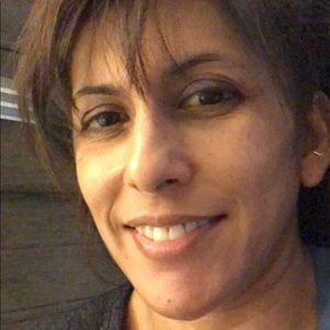 Meet your Posher, Sharon